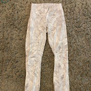 Lululemon wunder under leggings